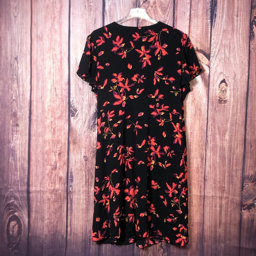 H by Halston Short Sleeve Floral Watercolor Wrap Dress - Picture 5 of 8